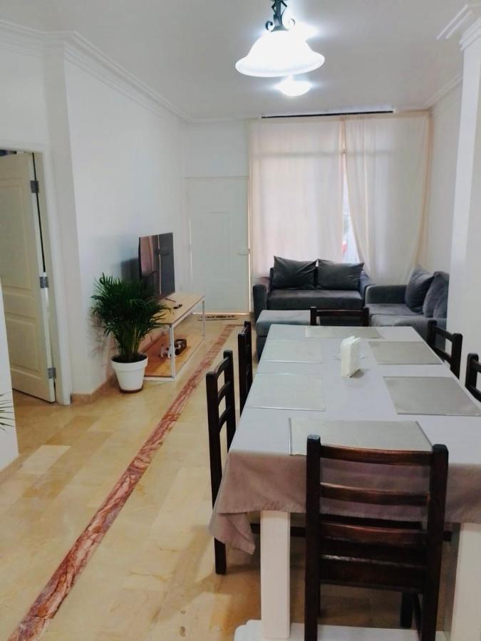 Large 2-Bedroom Apartment, Close To The American Consulate Guayaquil Bagian luar foto