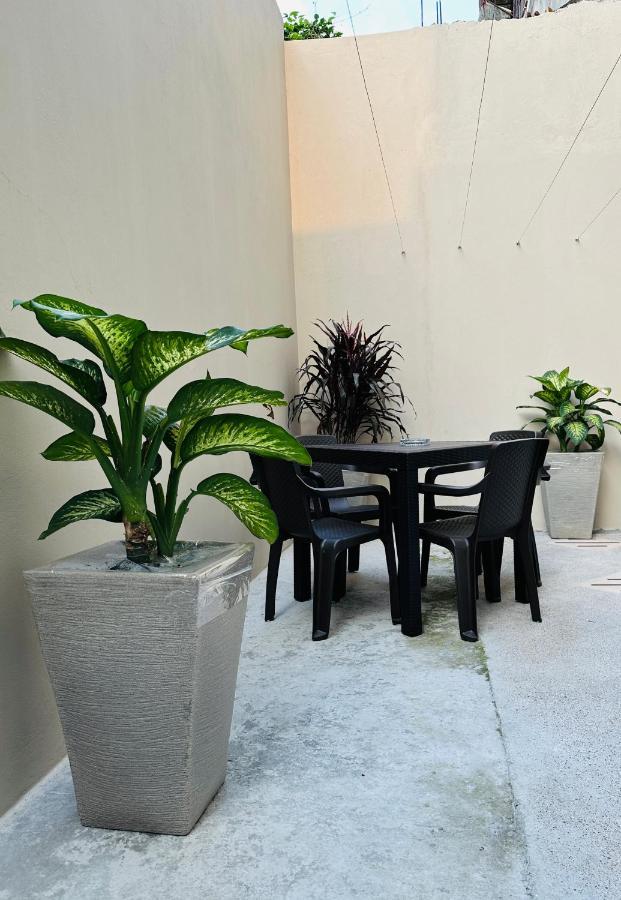 Large 2-Bedroom Apartment, Close To The American Consulate Guayaquil Bagian luar foto